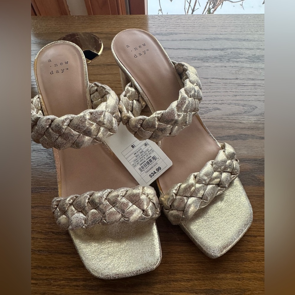 Target NWT Metallic Heels 8.5